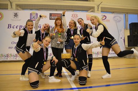 Команда УдГУ заняла 1 место на всероссийских соревнованиях по фитнес-аэробике